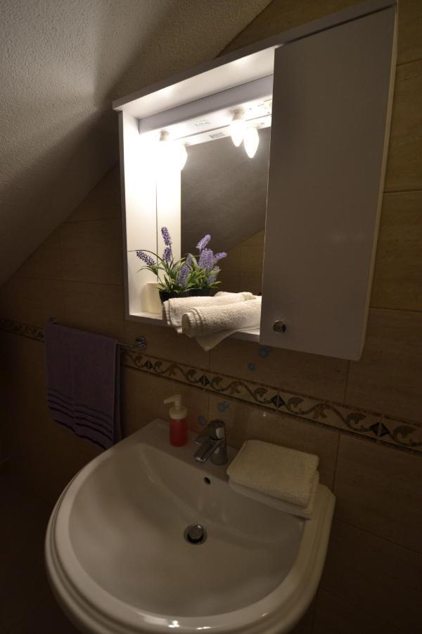Apartmani Antonia Nakic -Stobrec 斯普利特 外观 照片