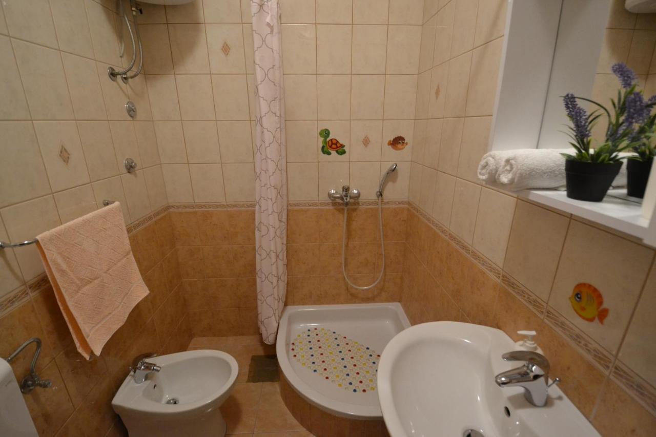 Apartmani Antonia Nakic -Stobrec 斯普利特 外观 照片