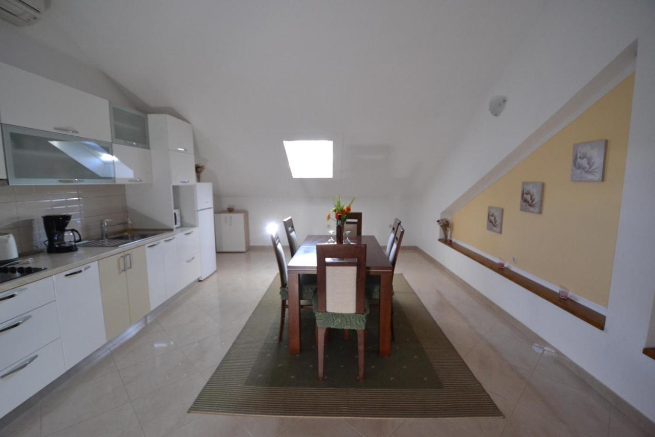 Apartmani Antonia Nakic -Stobrec 斯普利特 外观 照片