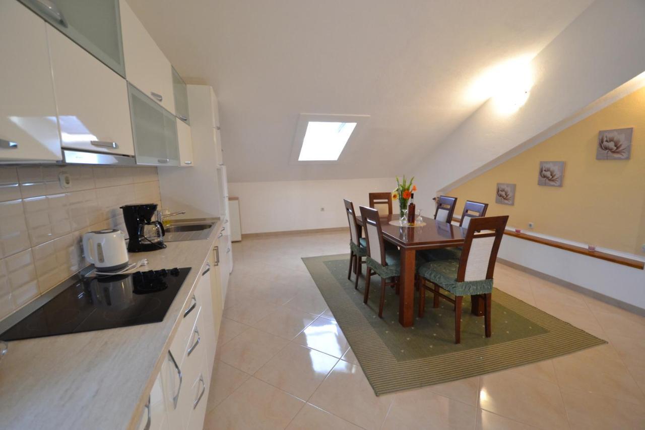 Apartmani Antonia Nakic -Stobrec 斯普利特 外观 照片